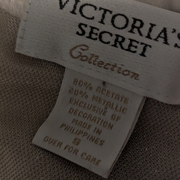 Vintage Victoria's Secret Y2K Metallic Crop Top - Beaded Mesh Sleeves - Size S - Picture 13 of 13